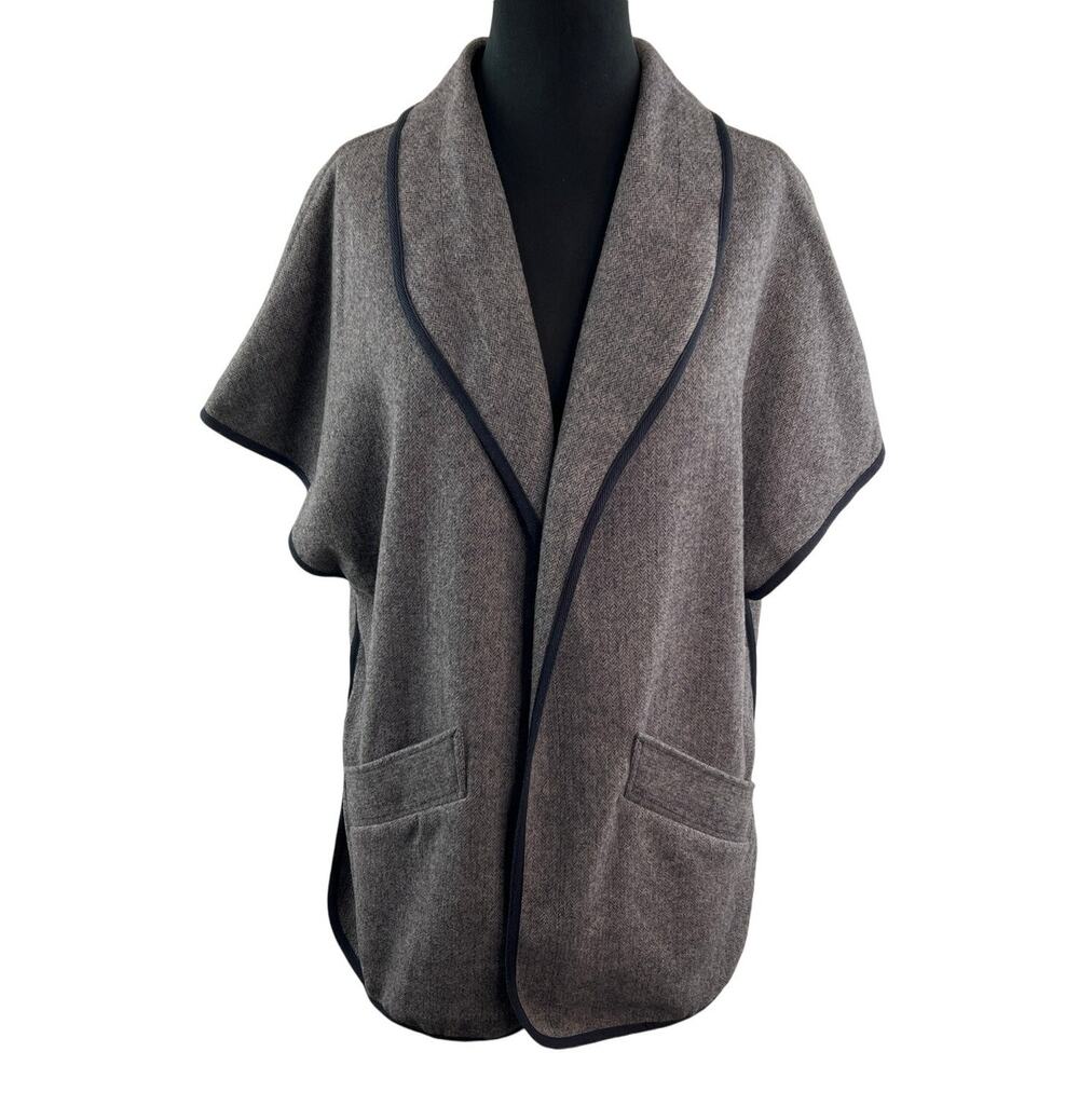 Aritzia Talula Taupe Gray Cape Poncho Jacket Wool Pocket Shawl Open Front XXS XS
